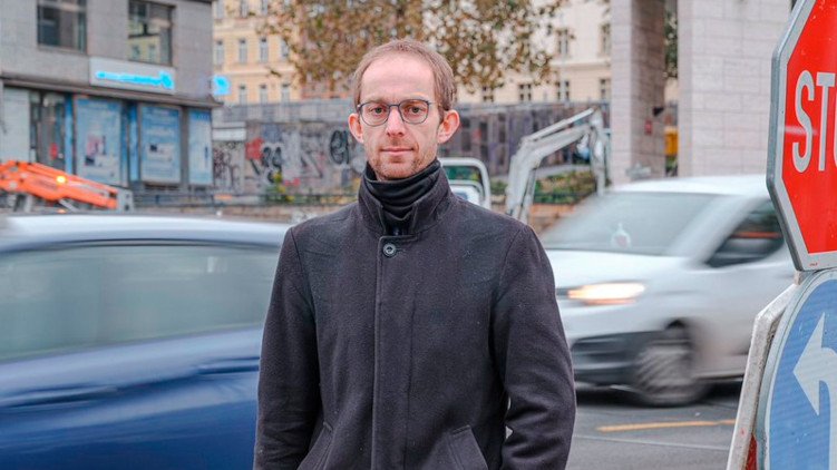 Praha slavnostně otevřela nový parkovací dům P+R Opatov